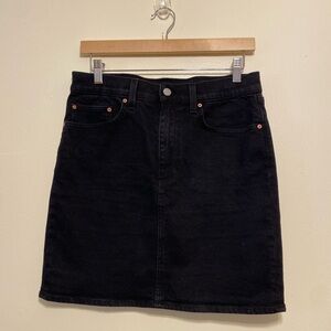 Denim Forum The Pin Up Denim Black Mini Denim Skirt with Copper Rivets. Size 29